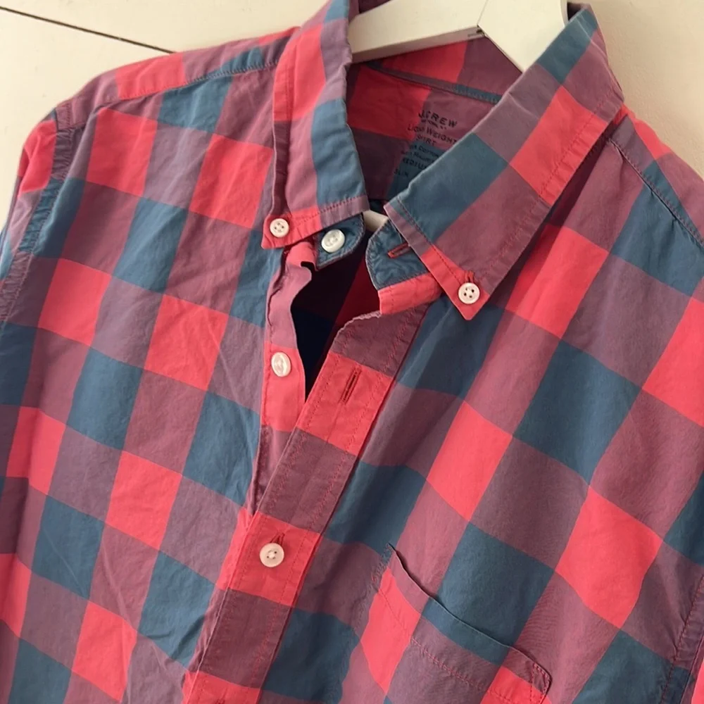 J.Crew Mens Light Weight Slim Fit Pink/Blue Long Sleeve Button Up Shirt Sz M